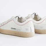 Women's ORIGINAL LC06 Low-top in Retro White Leather offers a retro inspired design as shown from the back view.