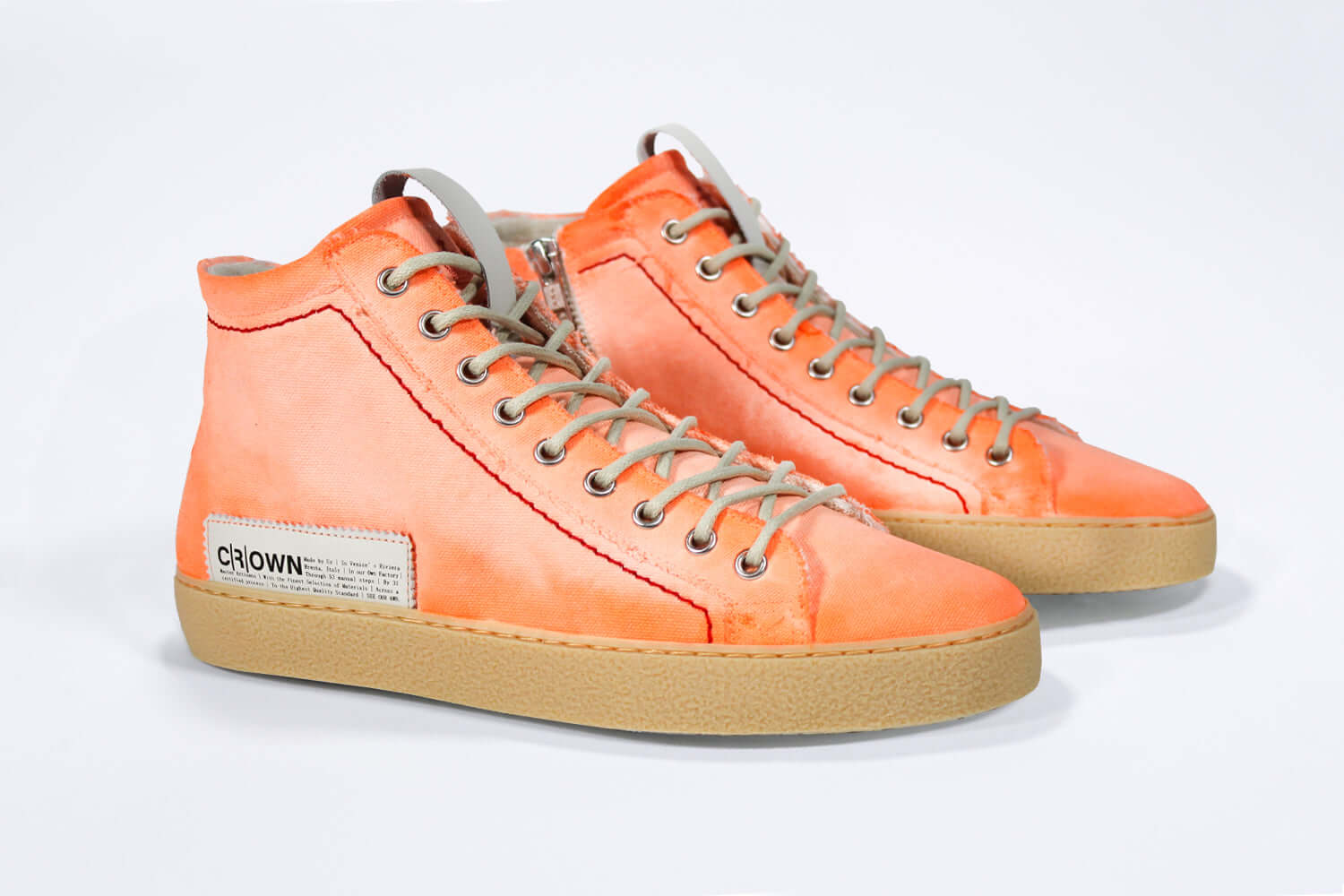 Men's ORIGINAL LC17 High-top Handpainted Orange Canvas offers a sleek and breathable style, perfect for long warm days.